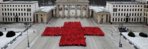 Rotes Kreuz aus Personen
