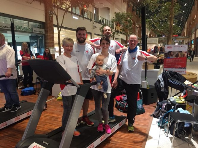 Gruppenbild auf Laufband